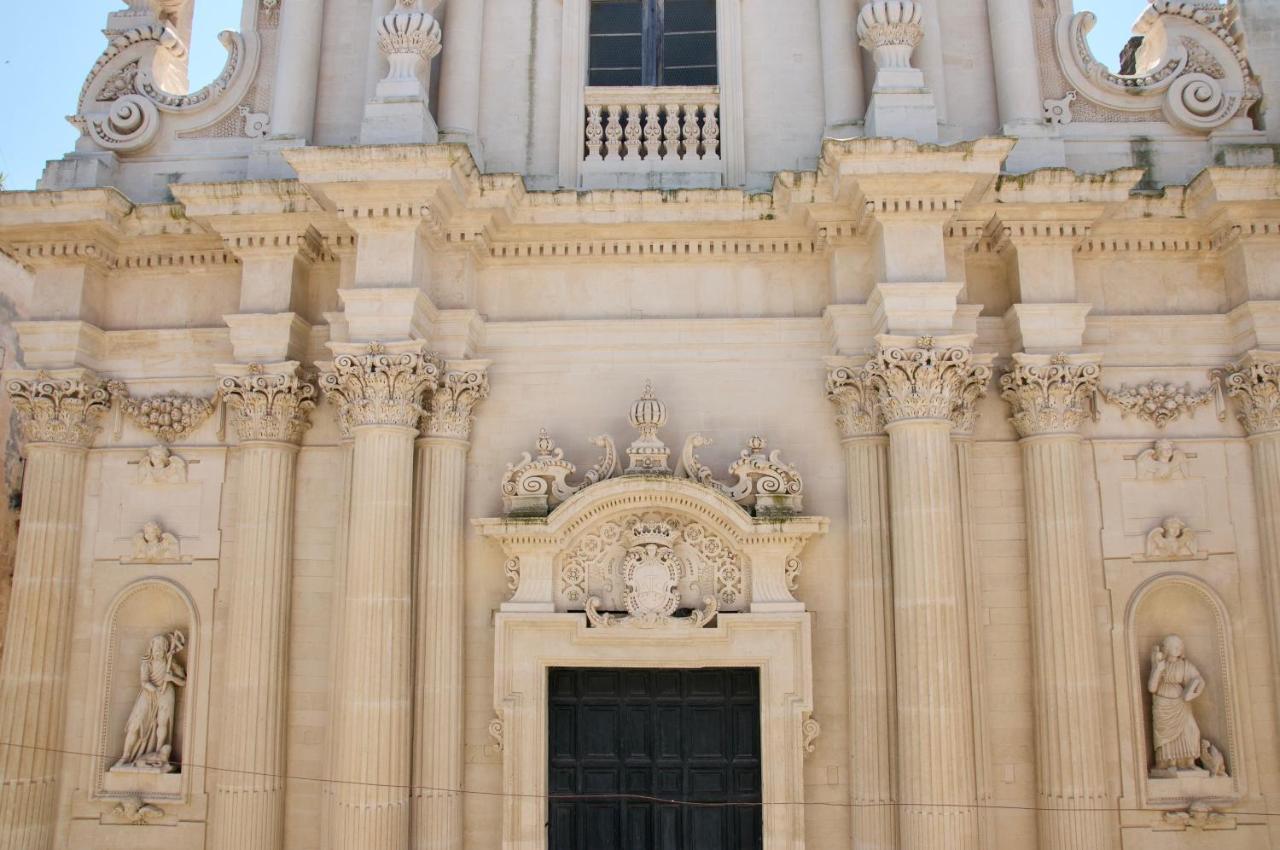 Palazzo Apostolico Orsini Apartment Lecce Exterior photo